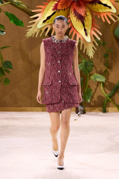 Look 37